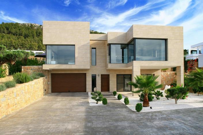 Key ready modern style Villa in Javea 