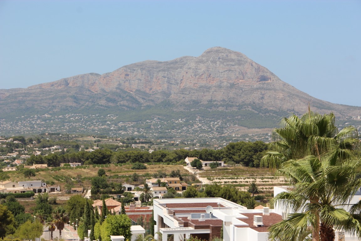 Building plot with sea view in Javea  