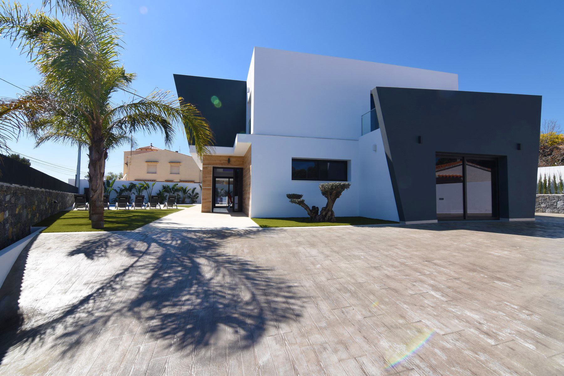 Luxury modern family villa in Calpe