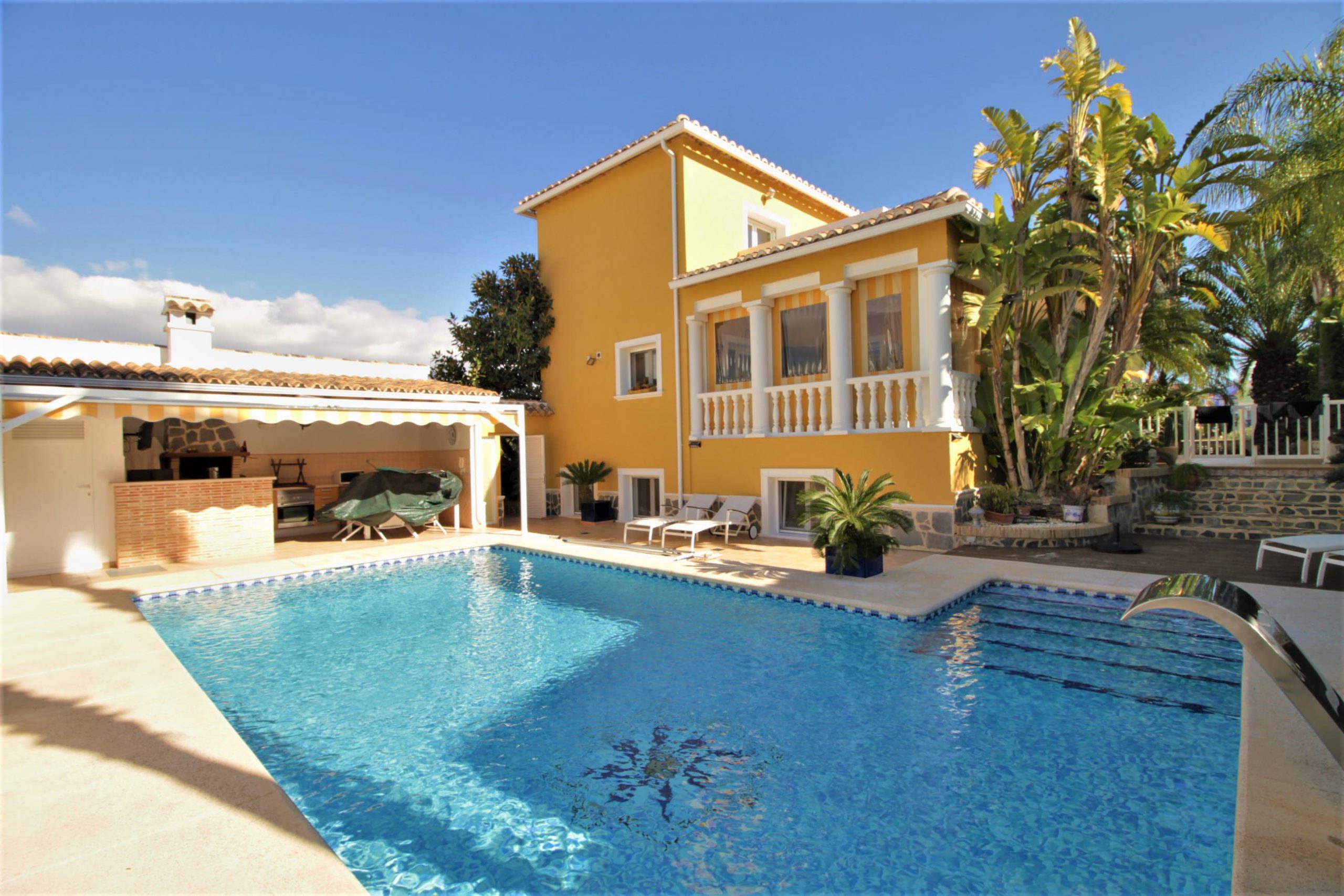 Mediterranean style villa in Calpe