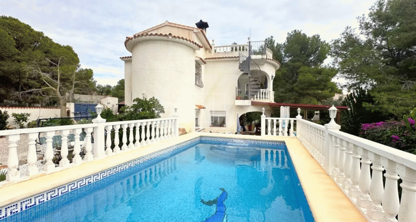 Benissa, Costa Blanca, Spain, 5 Bedrooms Bedrooms, ,3 BathroomsBathrooms,Villa,Sale,2301