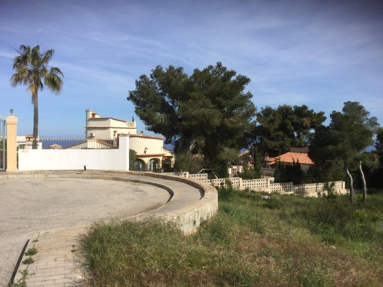 Plot with sea views in Javea 